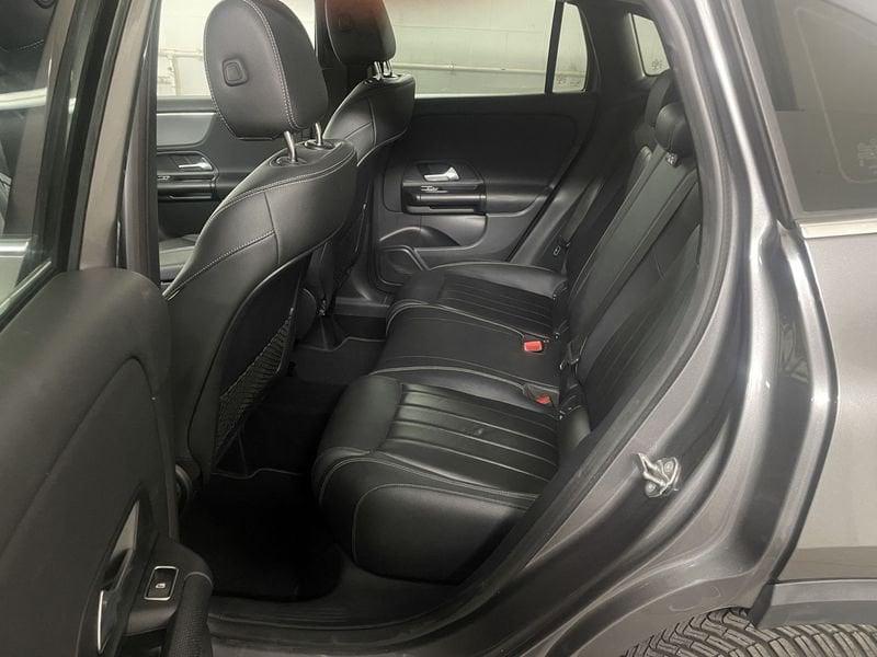 Mercedes-Benz GLA GLA 200 d Automatic Sport CON INTERNI IN PELLE