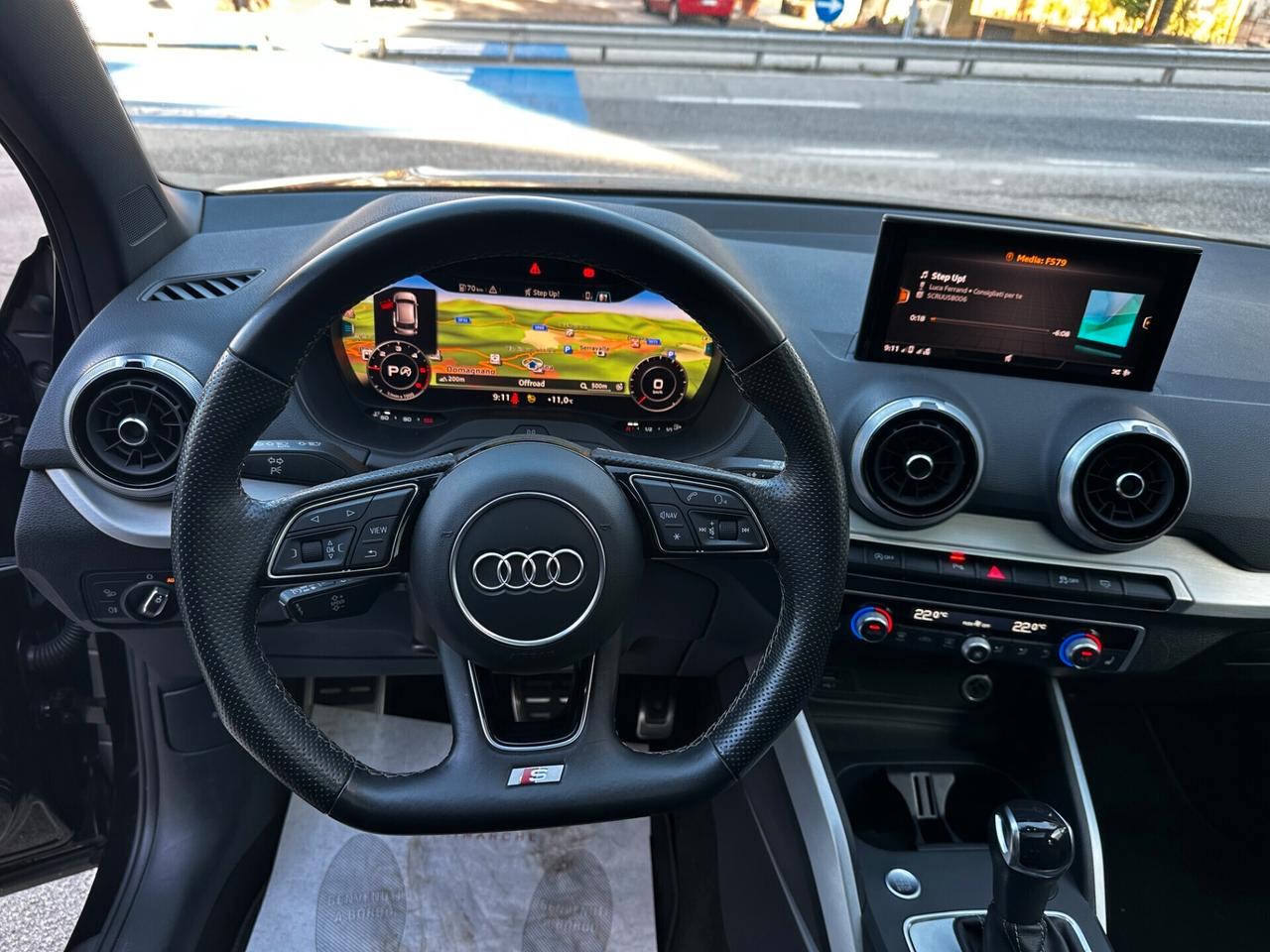 Audi Q2 35 TDI 2x S LINE_PANORAMA_FARI MATRIX_VIRTUAL_CAMERA_R18