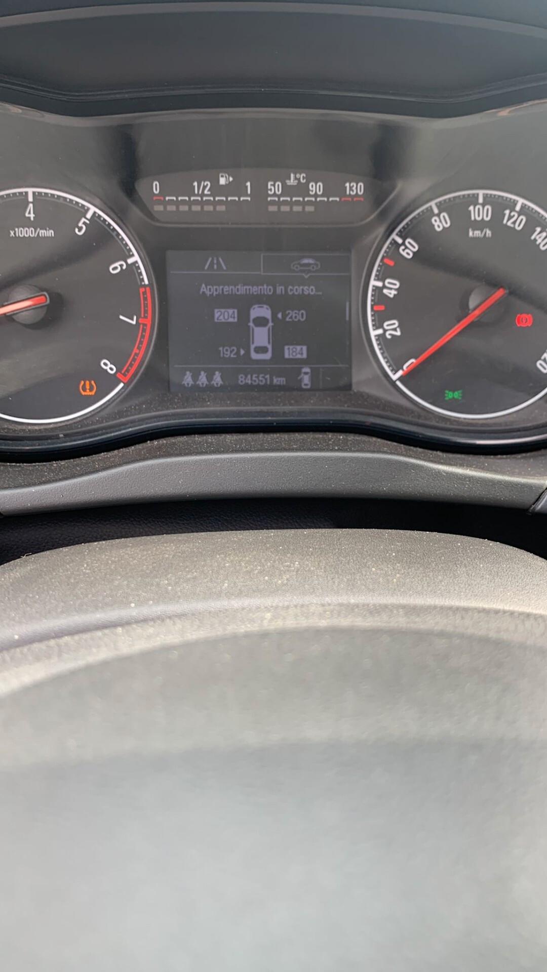 Opel Corsa 1.2 5 porte COSMO