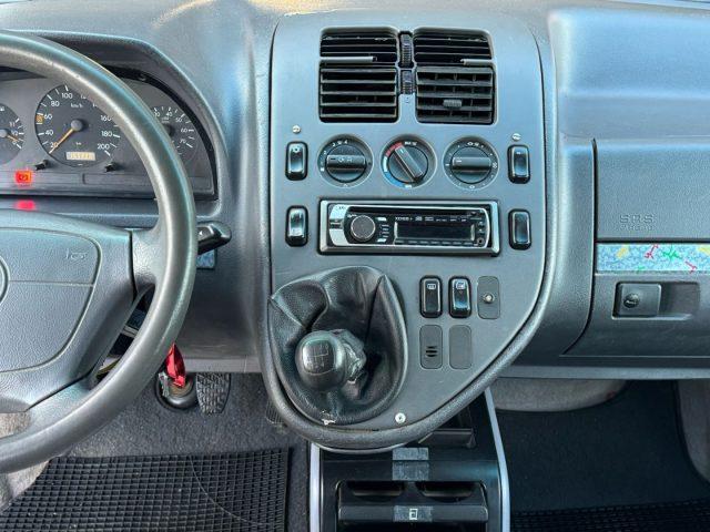 MERCEDES-BENZ V 230 turbodiesel cat Ambiente 7 POSTI