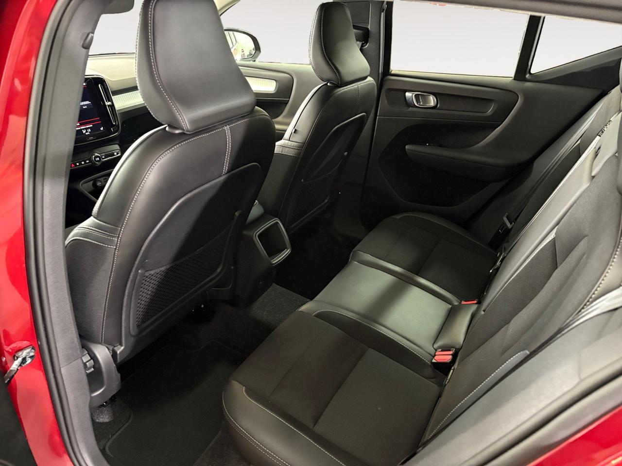 VOLVO XC40 1.5 t3 Momentum 156cv