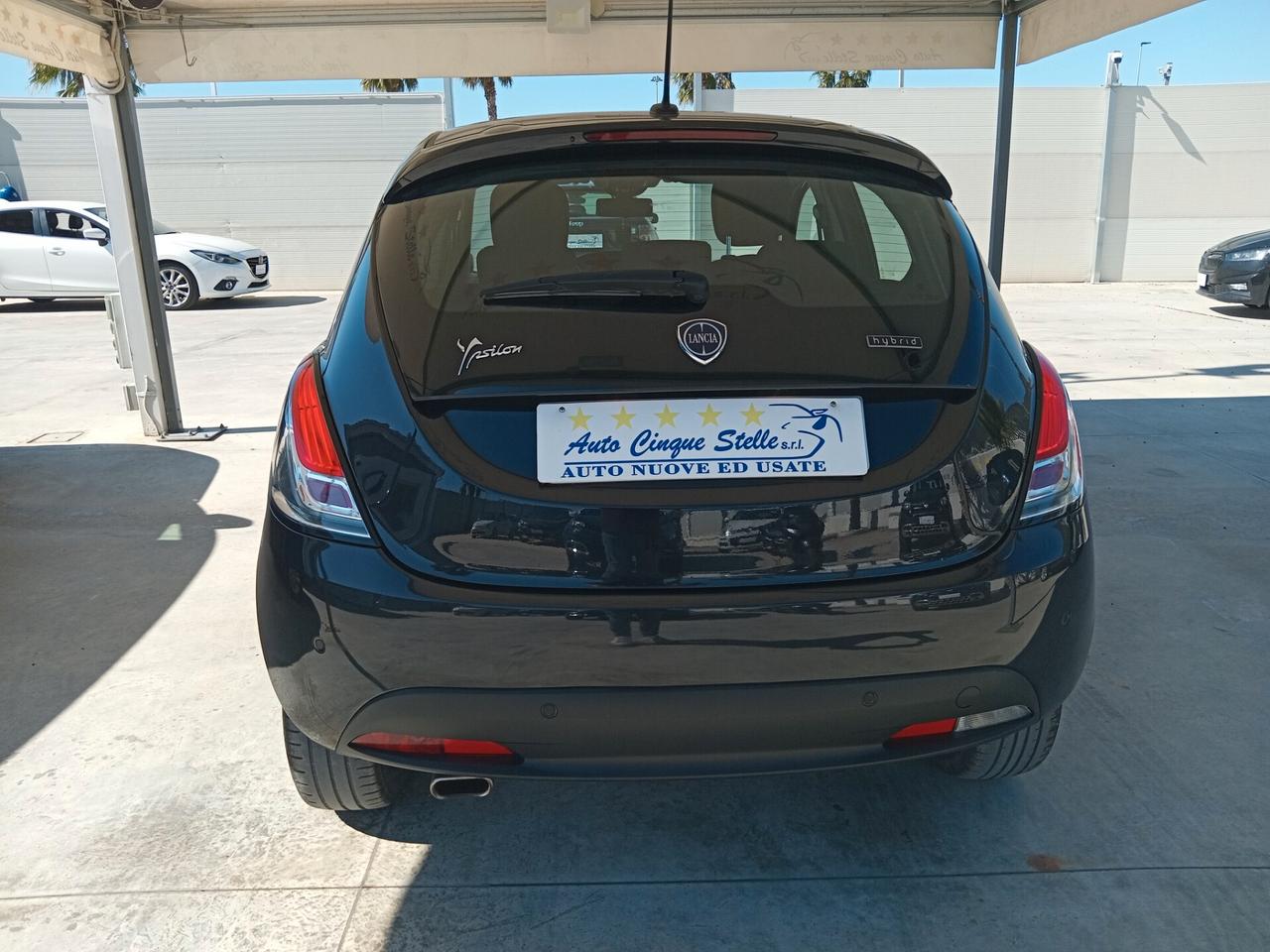 Ypsilon 1.0 Hybrid VETTURA PERFETTA QUALS PROVA