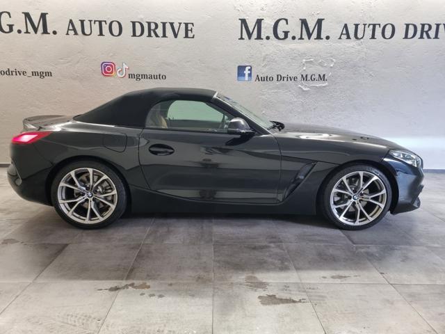 BMW Z4 sDrive20i Full Pelle