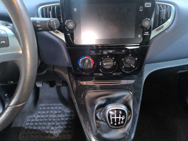 LANCIA Ypsilon 3ª serie - 1.0 FireFly 5 porte S&S Hybrid Gold