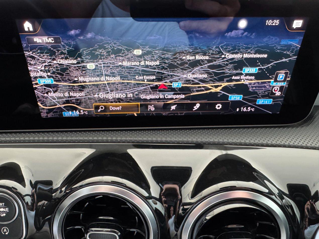 Mercedes A 180 D Sedan Amg Premium Auto Stupenda