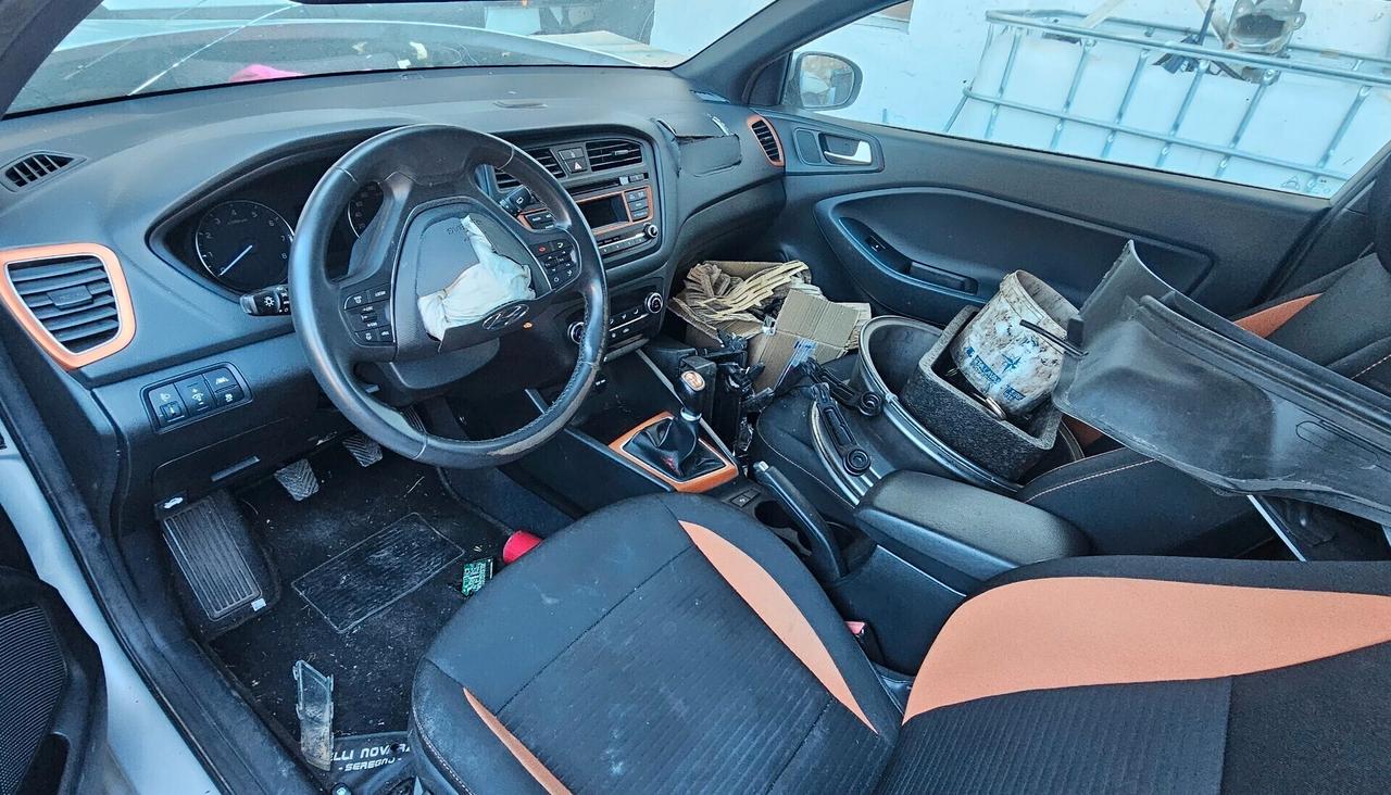 Hyundai i20 Coupé 1.2 SPORT OK NEOPATENTATI