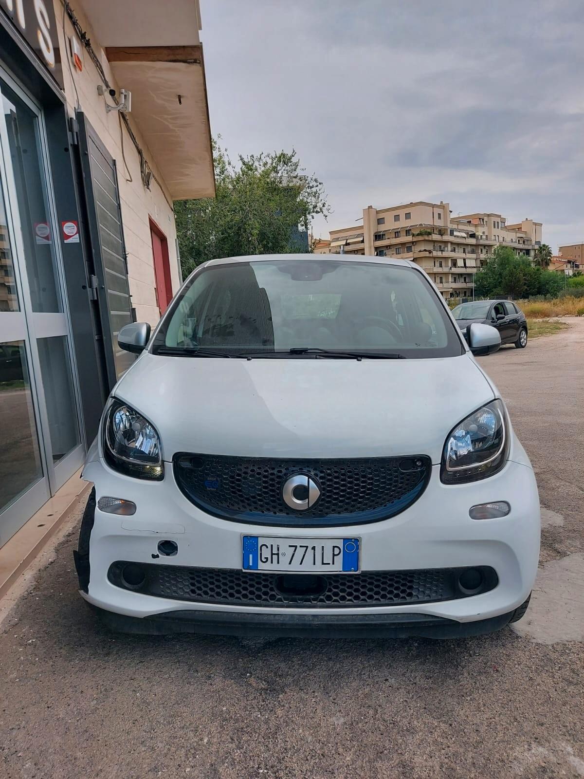 Smart ForFour EQ Passion 453 40.000KM