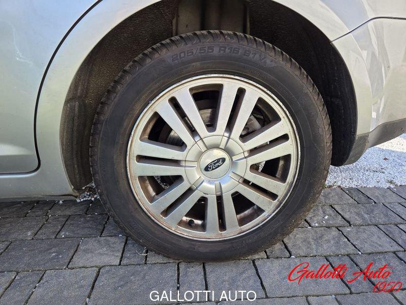 Ford C-Max 1.6 115CV