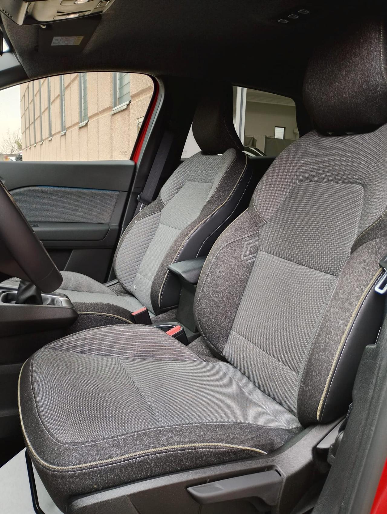 Renault Captur ECO-G 100 CV Techno Harman