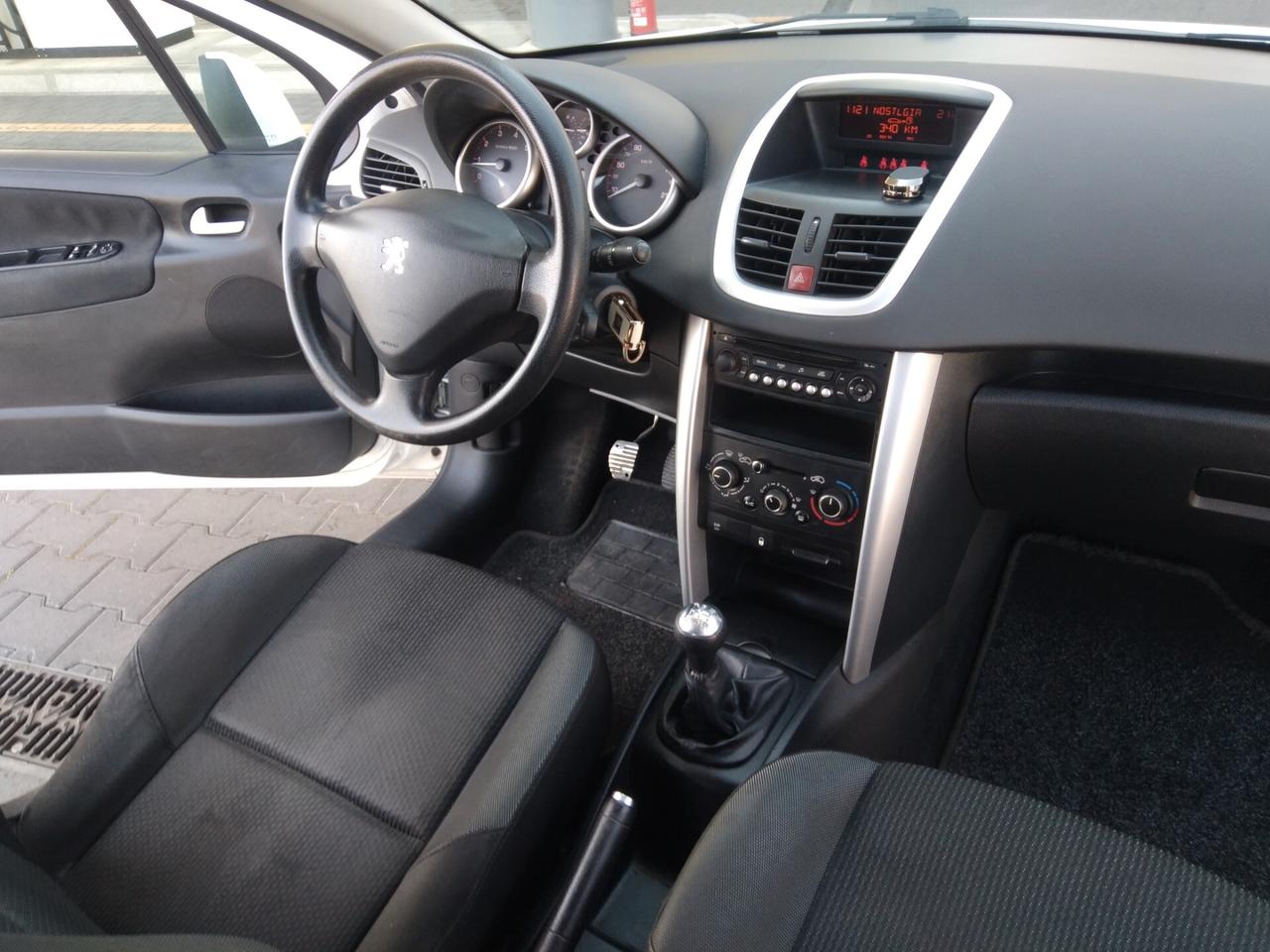 Peugeot 207 1.4 8V 75CV 3p. Energie ECO GPL x neopatentati