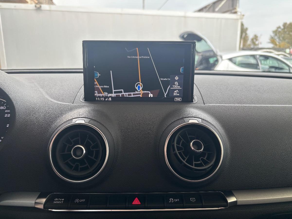 AUDI - A3 - SPB 30 TDI Admired