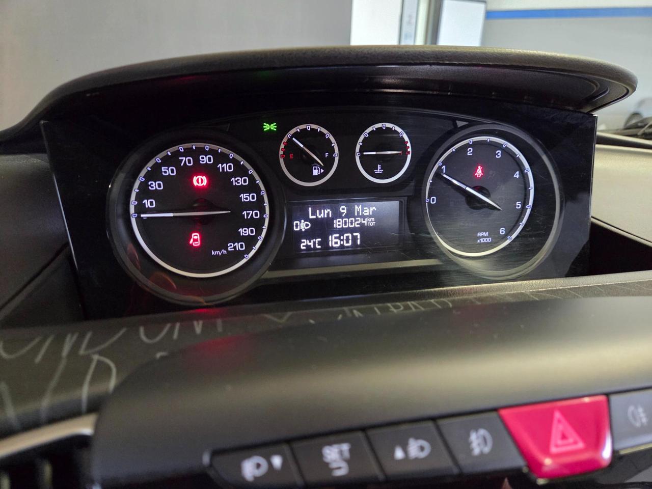 Lancia Ypsilon 5 Porte Ypsilon 1.3 mjt Platinum s&s 95cv