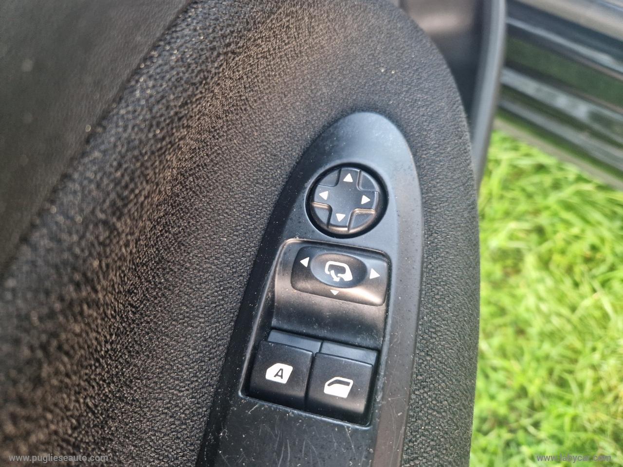 DS AUTOMOBILES DS 3 BlueHDi 75 Sport Chic