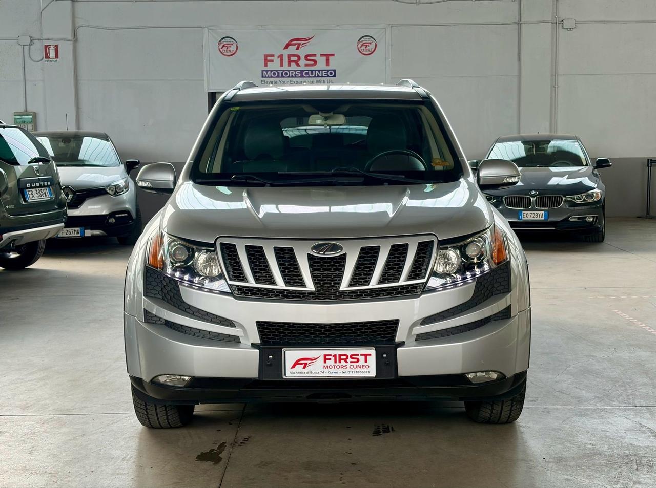 Mahindra XUV500 2.2 16V AWD W8