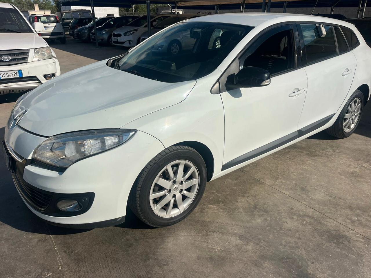 Renault Mégane 1.5 dCi 110CV CAMBIO AUTOMATICO