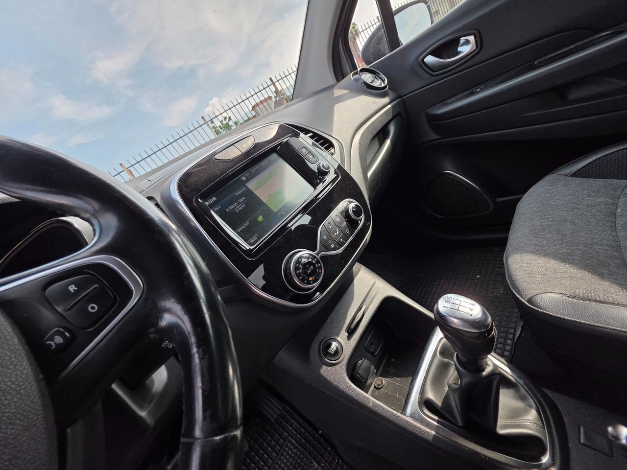 Renault Captur dCi 8V 110 CV Start&Stop Energy Initiale Paris