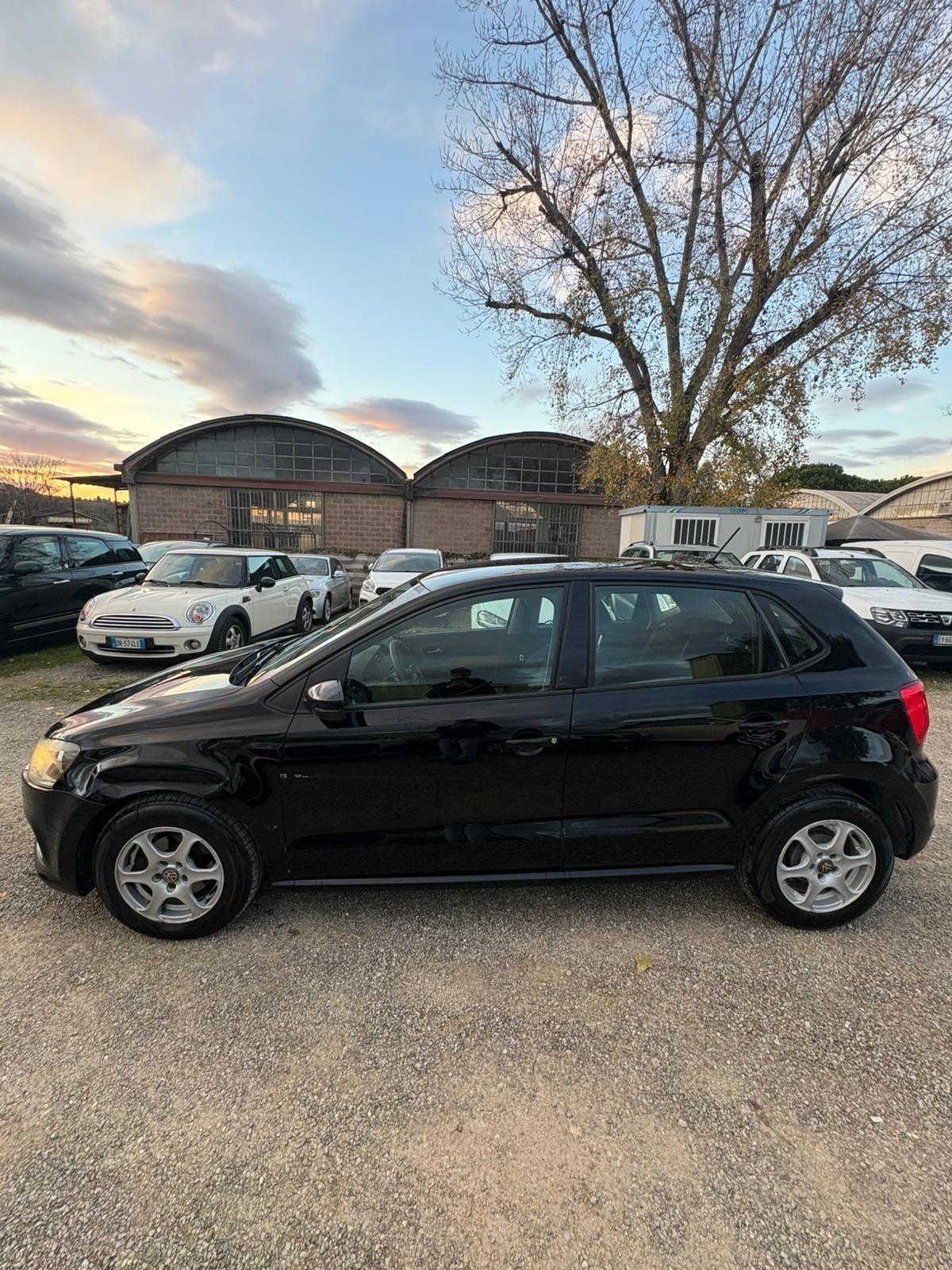 Volkswagen Polo 1.4 TDI 5p. Trendline 2017 238.000 KM