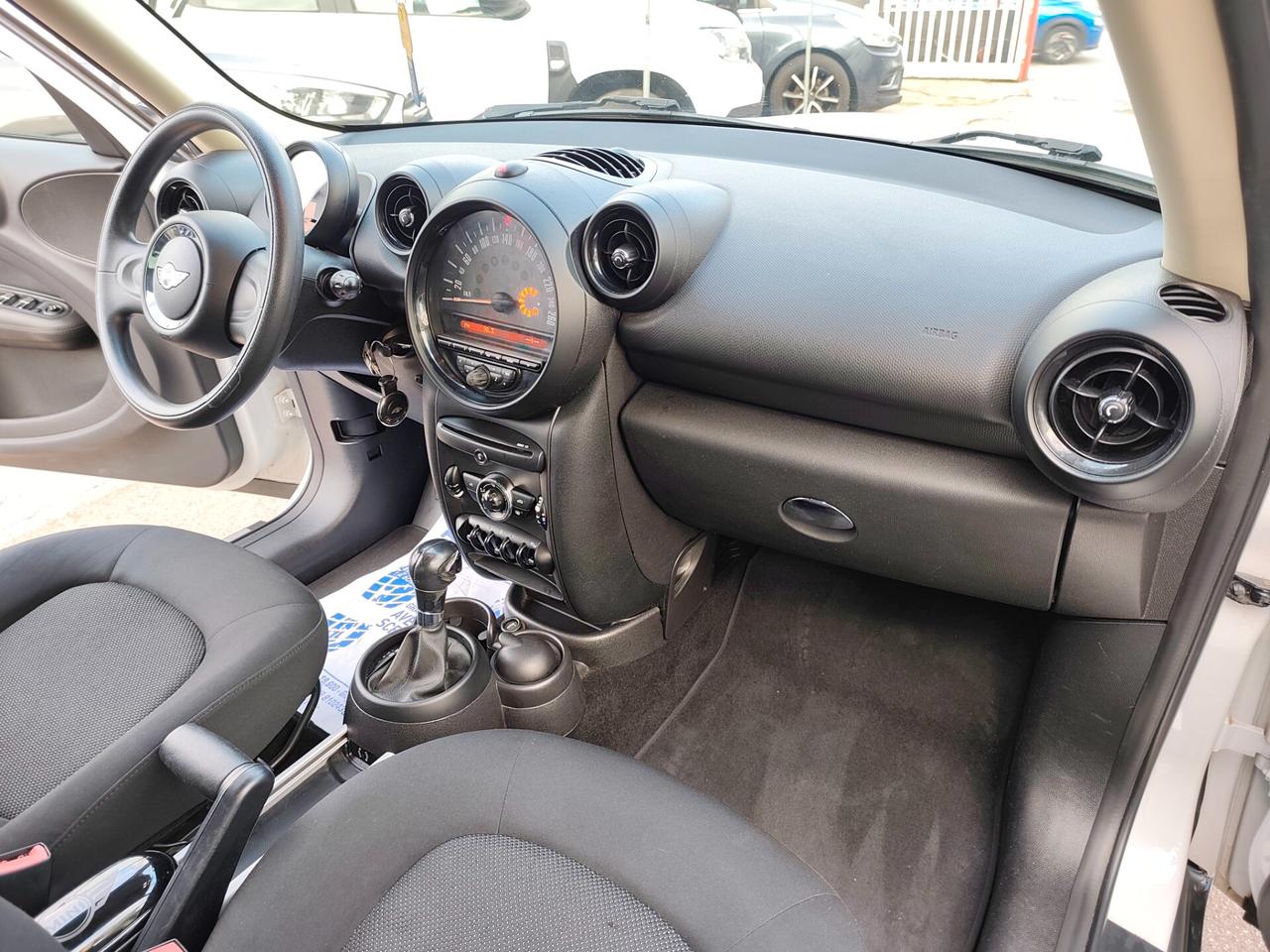 Mini Countryman CAMBIO AUTOMATICO 1.6 BENZINA