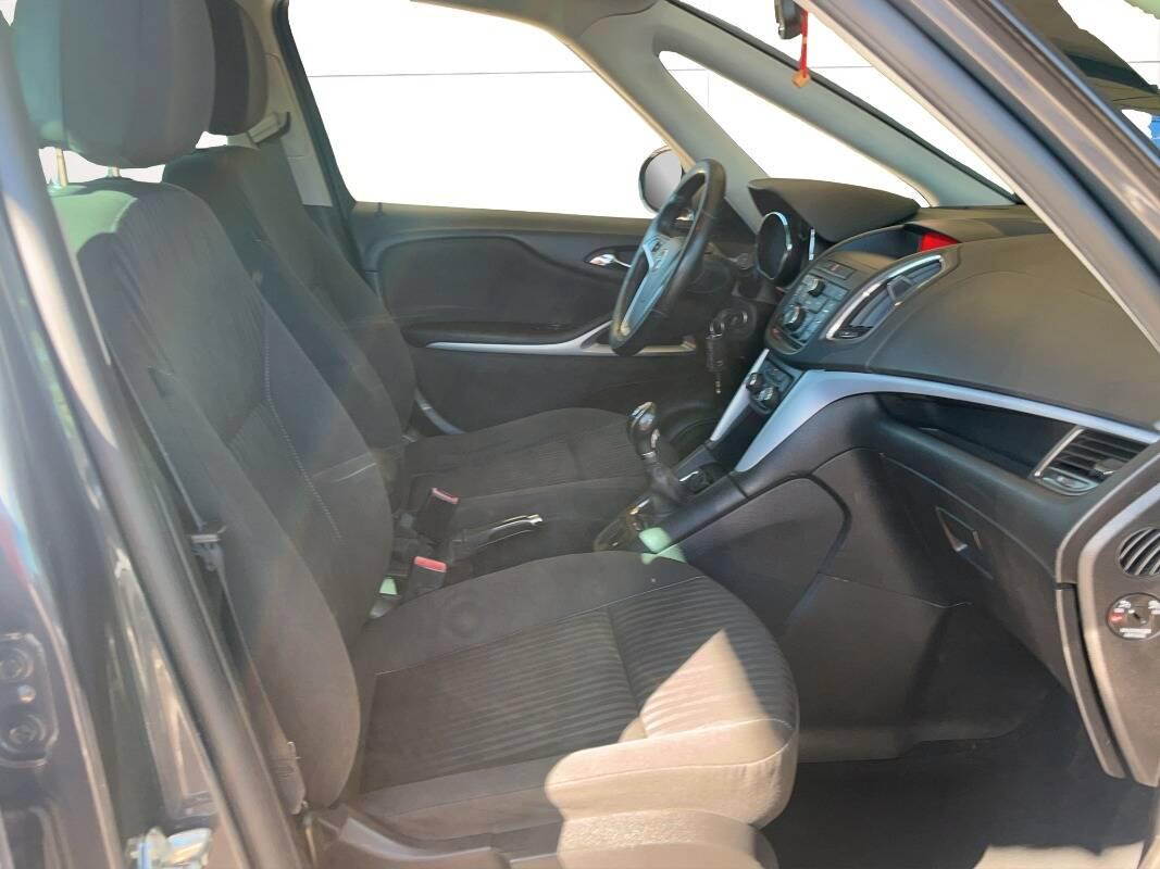 Opel Zafira 2.0 cdti Cosmo 110cv