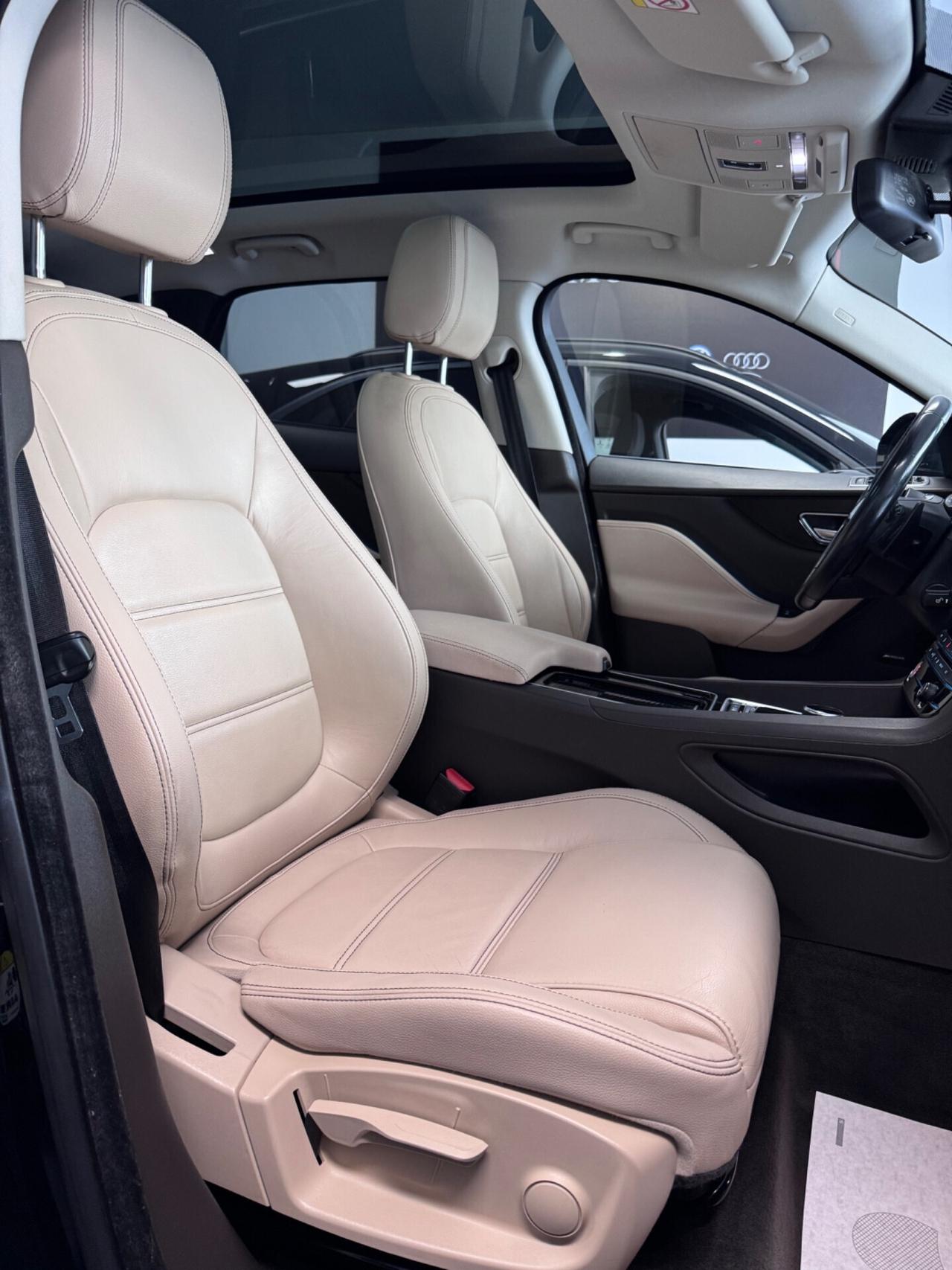 Jaguar F-Pace 2.0 D 180 CV AWD R-Sport Tetto Panoramico