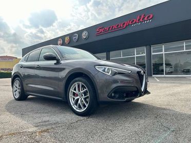 Alfa Romeo Stelvio 2.2 t Executive Q4 210cv  CERCHI 20" PINZE ROSSE