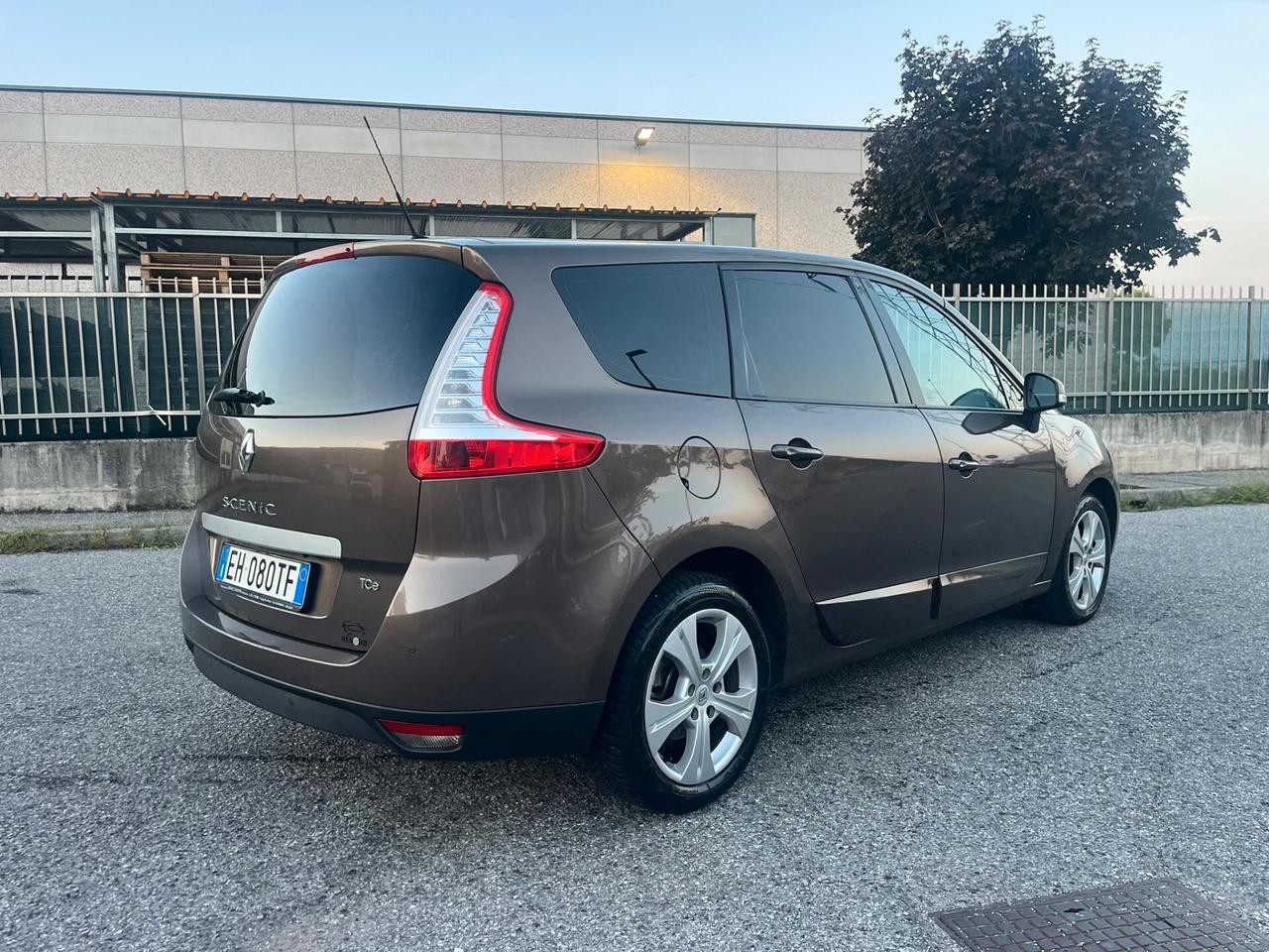 Renault Scenic 1.4 TCe Luxe 7 POSTI