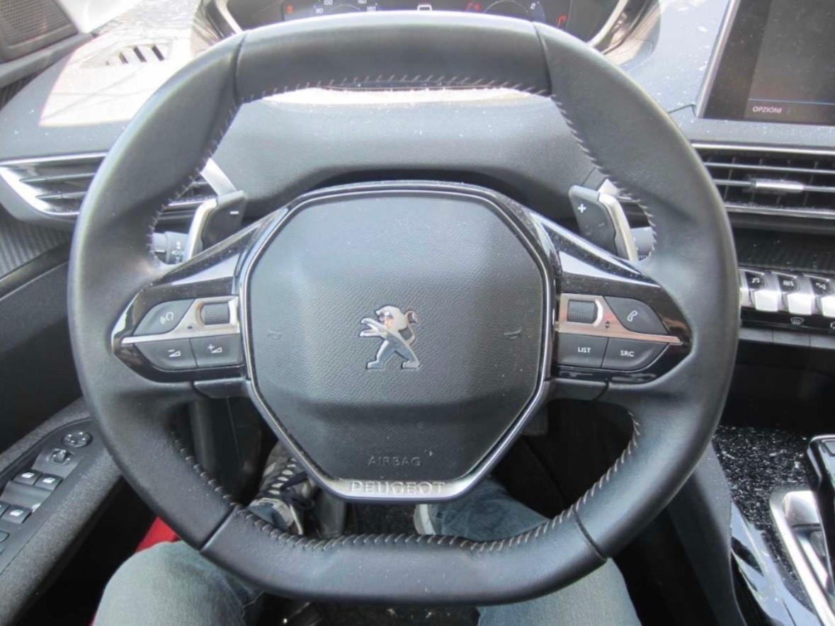 Peugeot 3008 Cambio Automatico 90 Mila km 2020