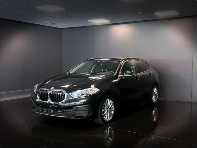 BMW 116 d 5p. Advantage