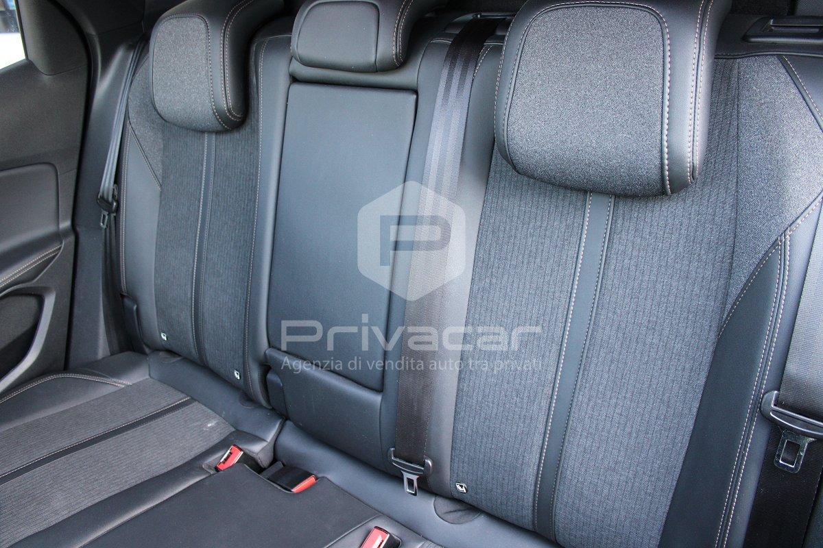 PEUGEOT 3008 BlueHDi 130 S&S GT Line