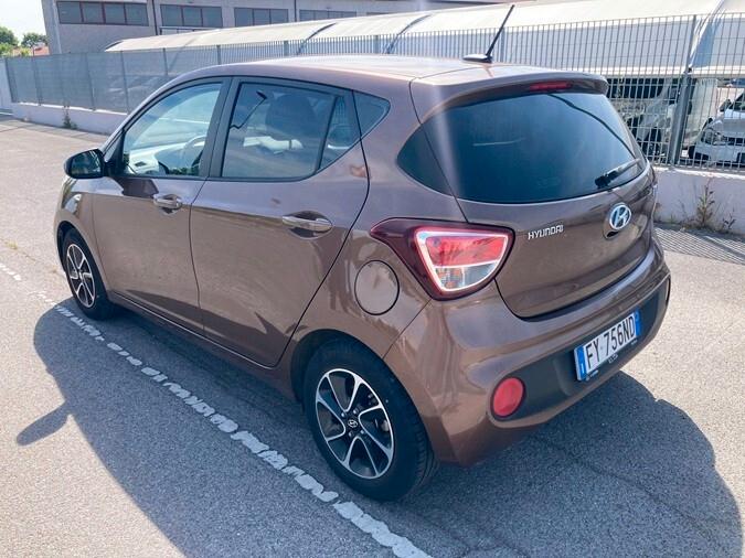 Hyundai i10 1.0 MPI Tech A/T