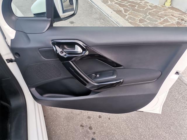 PEUGEOT 208 BlueHDi 100 5 porte