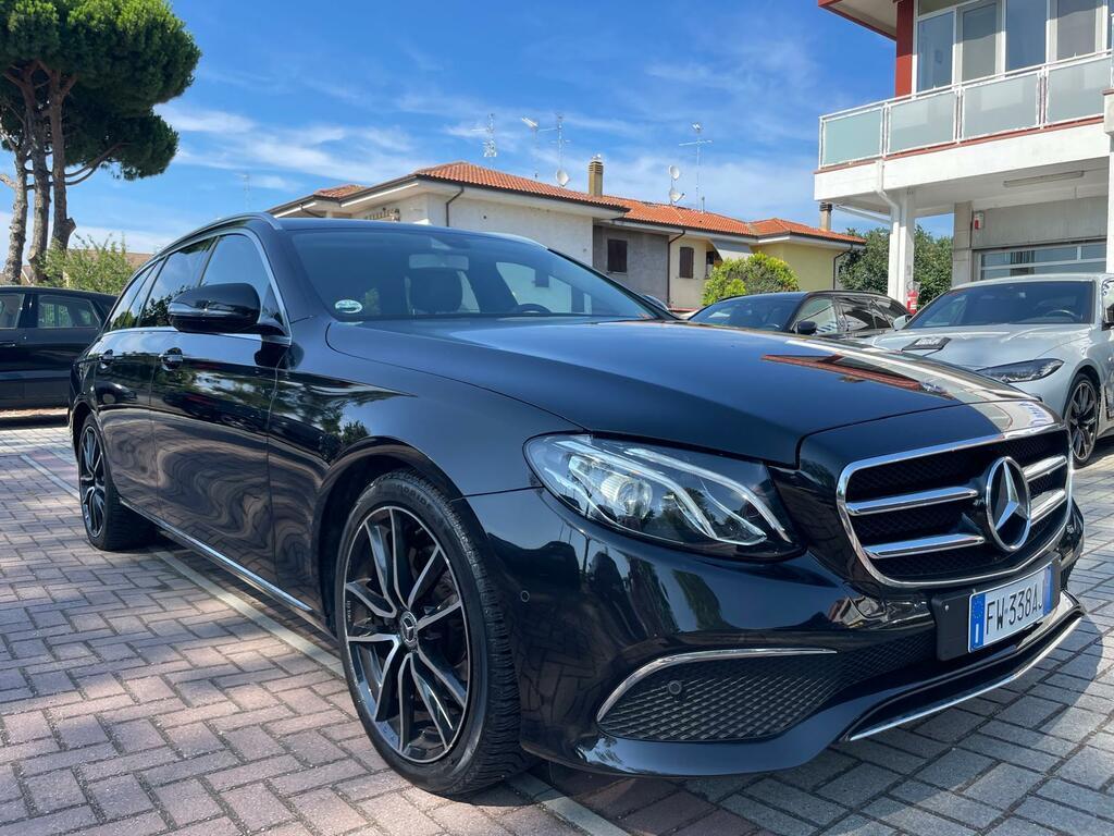 Mercedes Classe E 220 220 D Exclusive 4Matic 9G-Tronic Plus