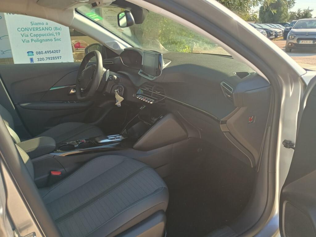 Peugeot 208 1.2 100cv EAT8 Allure Pack