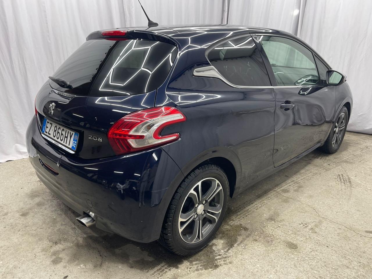 Peugeot 208 ALLURE FINANZIABILE SENZA BUSTA - PRONTA CONSEGNA