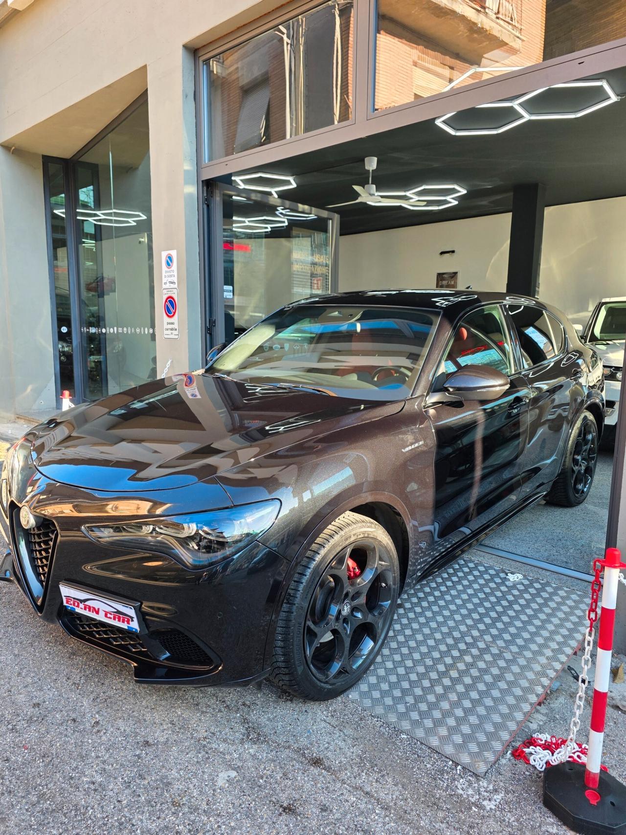 Alfa Romeo Stelvio 2.2 Turbodiesel 210 CV AT8 Q4 Veloce