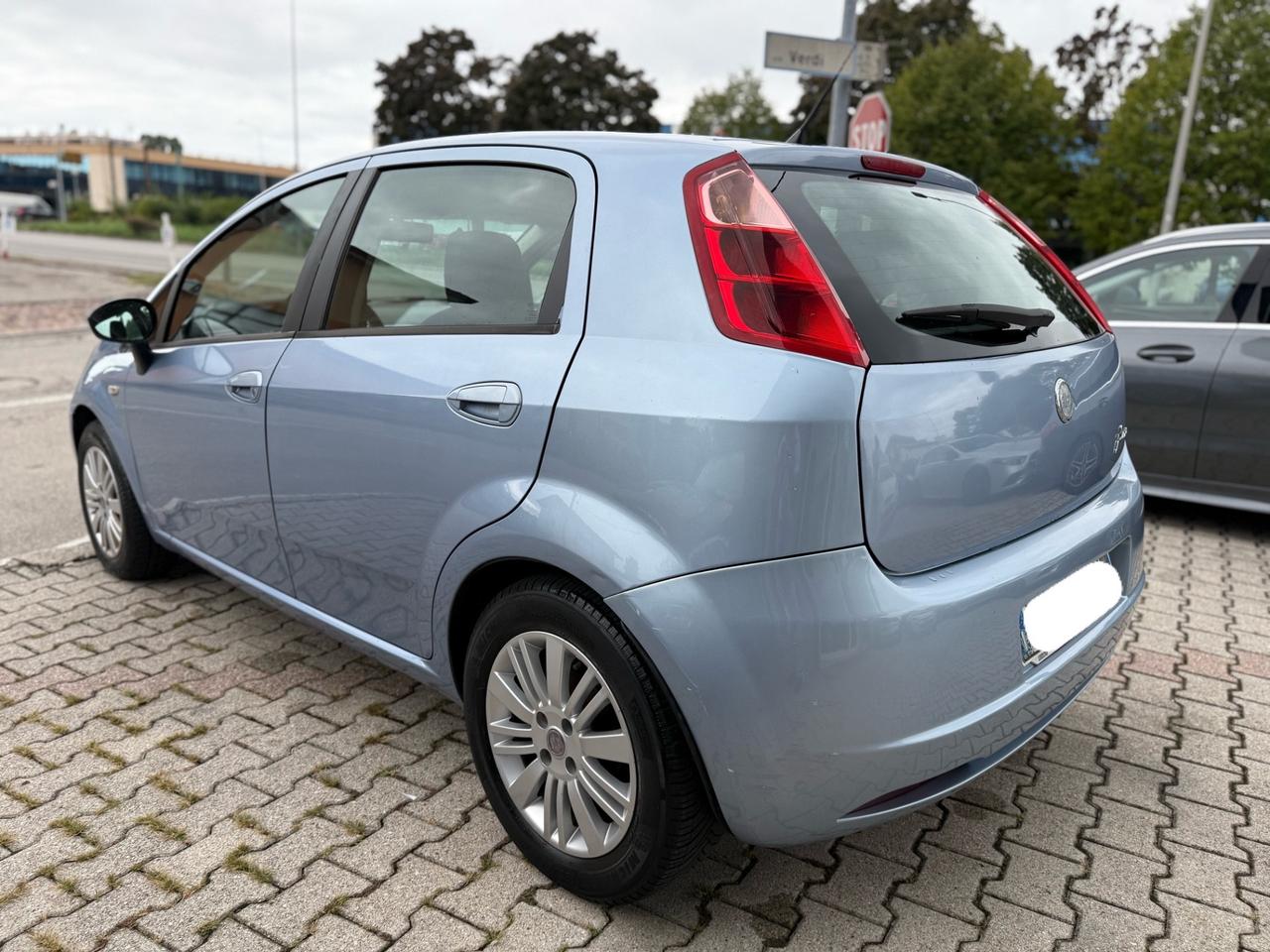 Fiat Grande Punto 1.3 MJT 75 CV 5 porte ok neopatentati