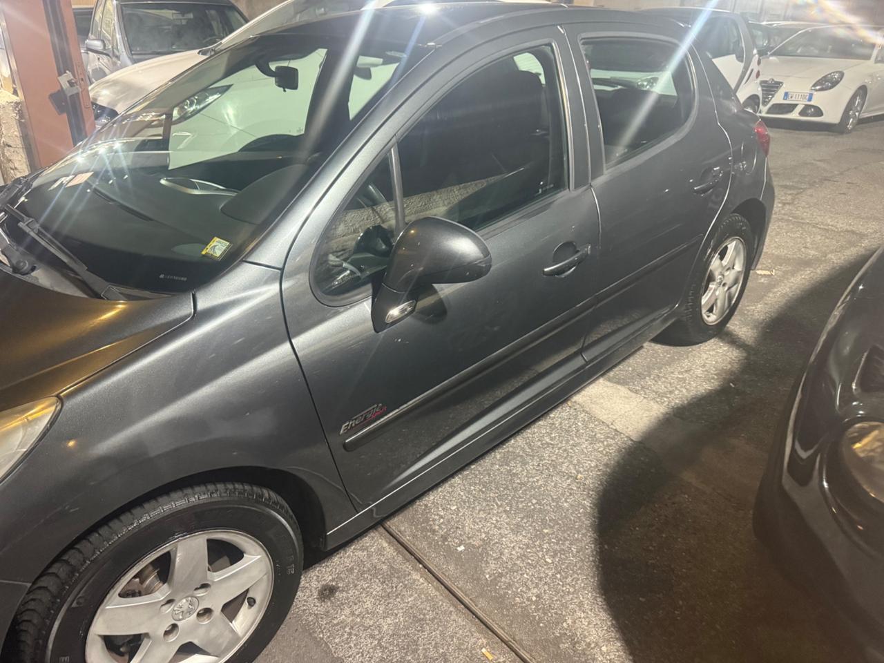 Peugeot 207 1.4 8V 75CV 5p. X Line
