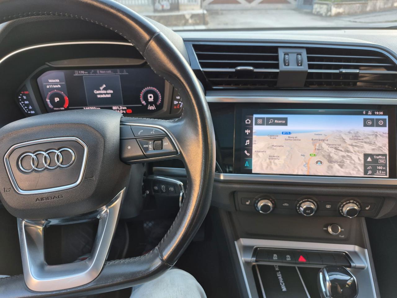 Audi Q3 35 TDI S tronic S LINE/TETTO