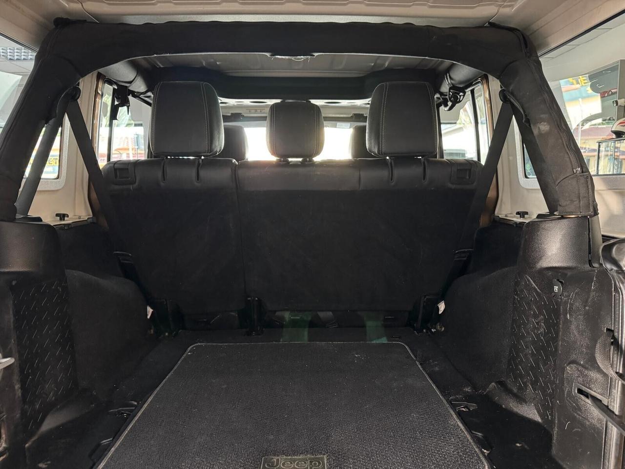 Jeep Wrangler Unlimited 3.6 V6 Sahara Auto PERFETTA MAI FUORISTRADA FULL OPTIONAL