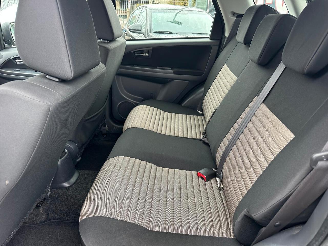 Fiat Sedici 2.0 MJT 16V DPF 4x4 135cv Emotion-06/2010