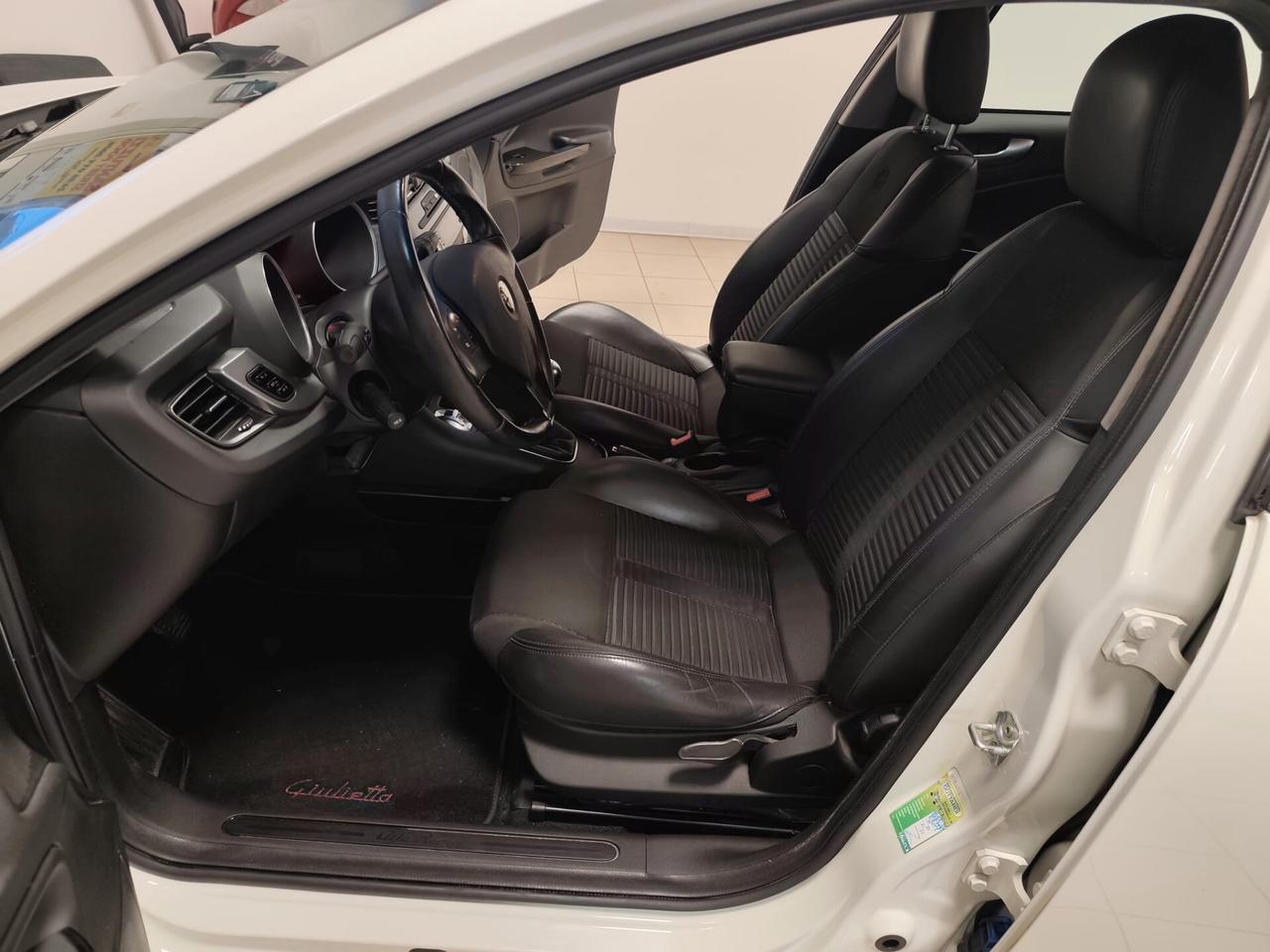 Alfa Romeo Giulietta 1.6 JTDm-2 105 CV Exclusive