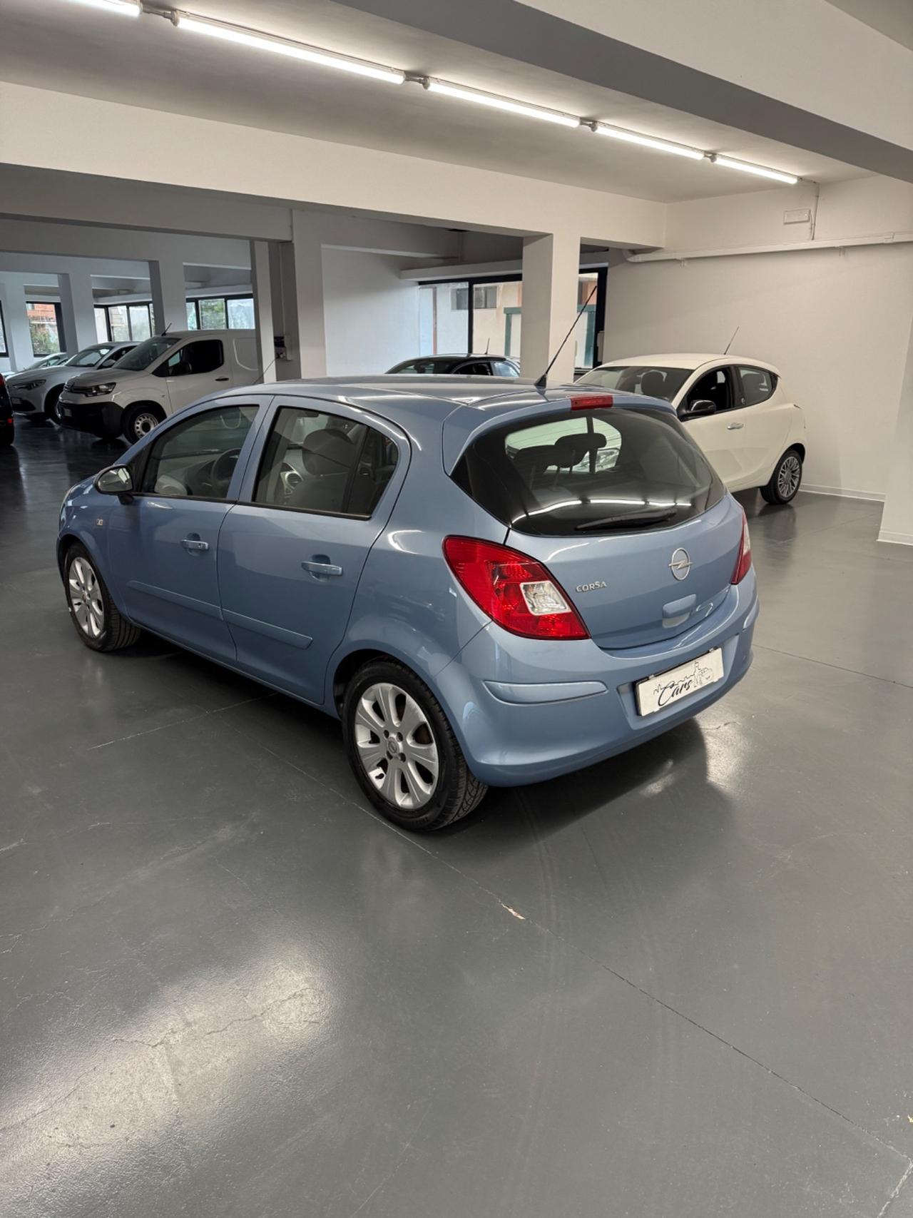 Opel Corsa 1.0 12V 3 porte Enjoy