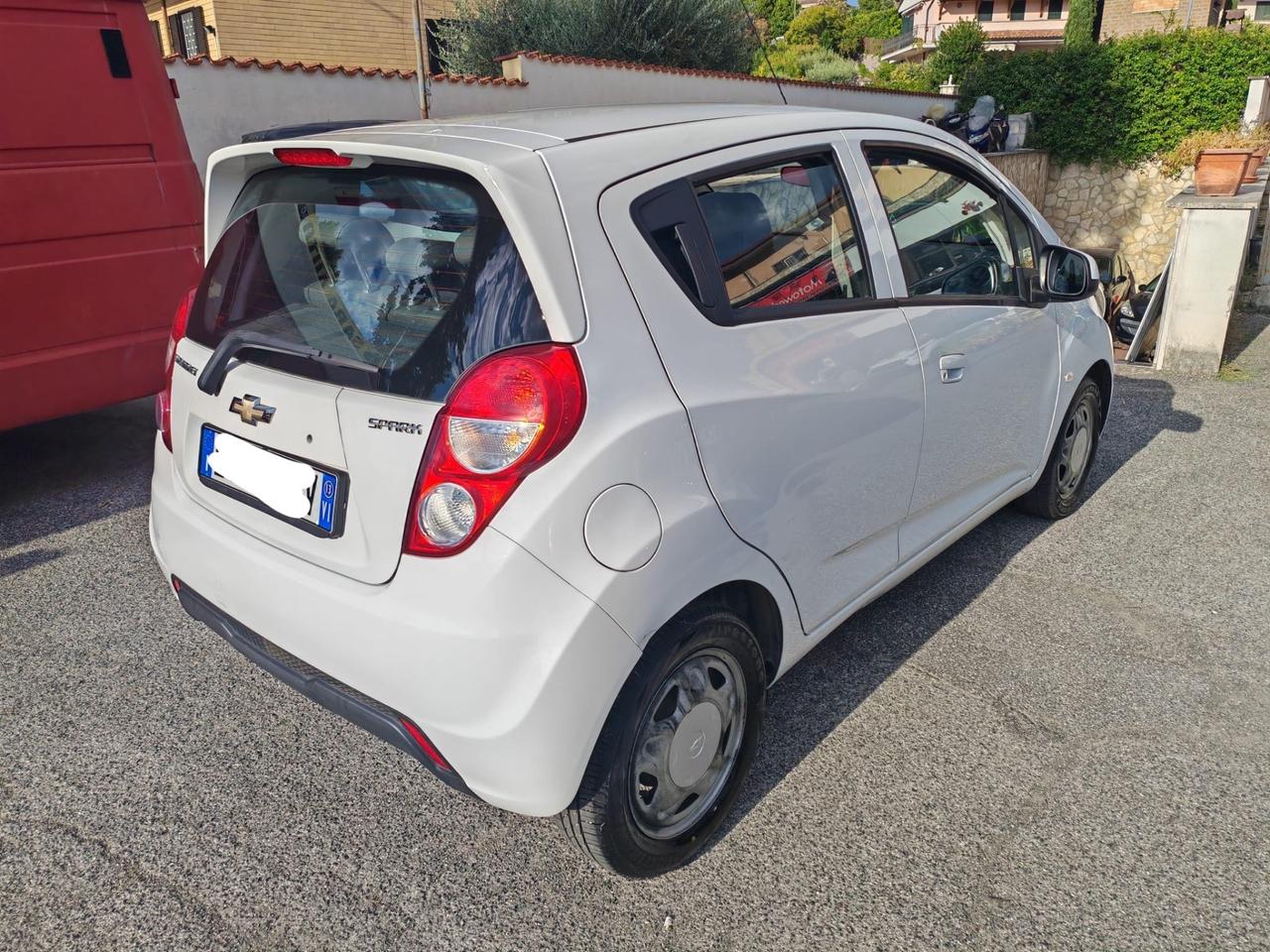 Chevrolet Spark 1.0 LT GPL