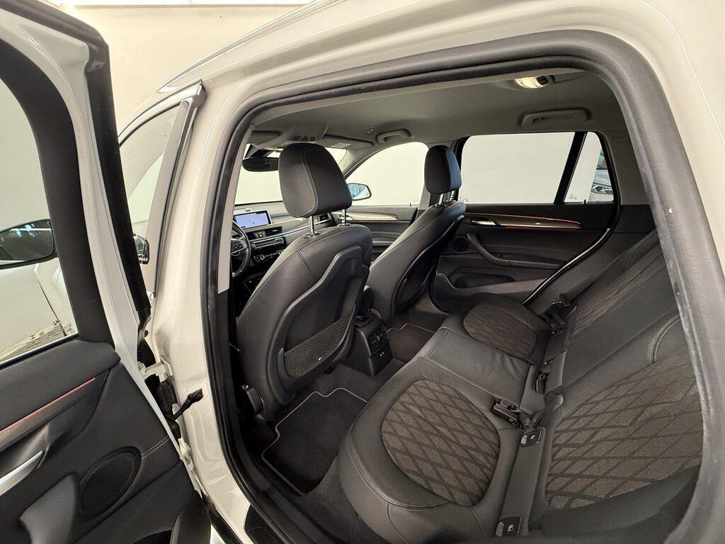 BMW X1 18 d xLine sDrive Steptronic