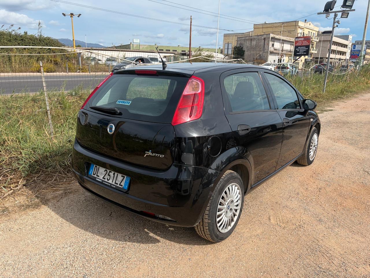 FIAT GRANDE PUNTO 1.2 65CV ADATTA NEOPATENTATI