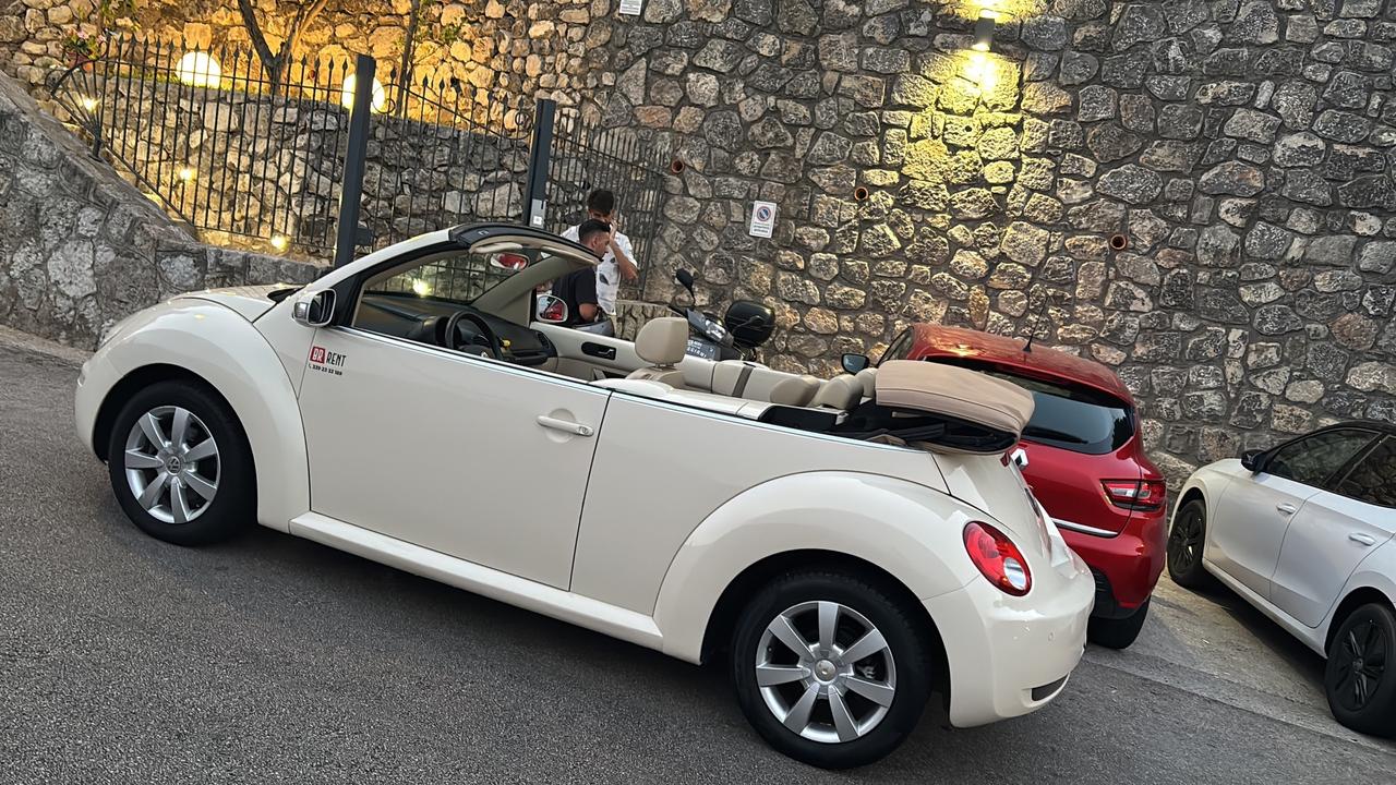 Volkswagen New Beetle 1.6 Cabrio