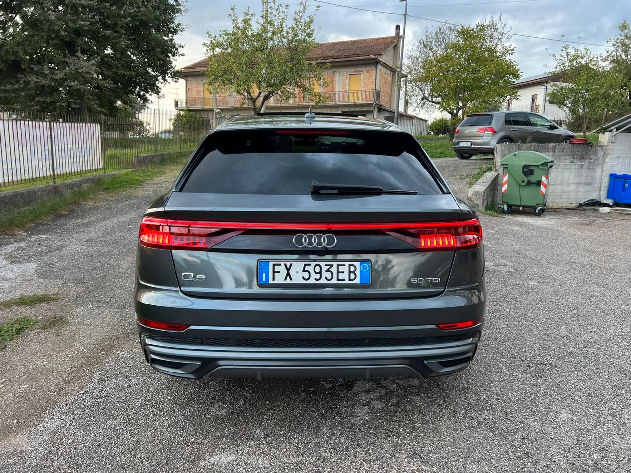 Audi Q8 45 TDI 286 cv S-Line