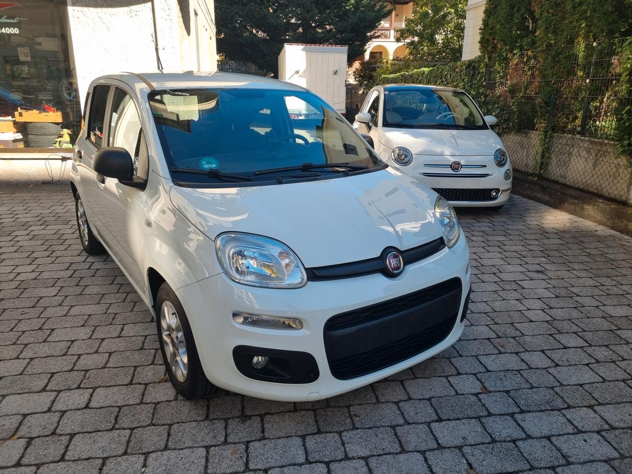 Fiat Panda 1.2 Lounge 69cv anno2018 km64000 neopat