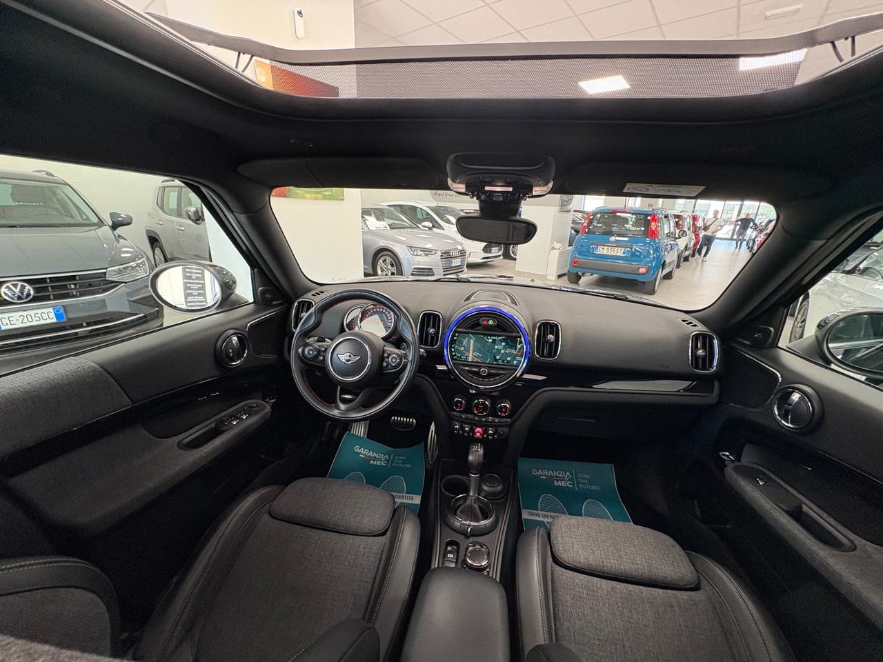 Mini Countryman ALL4 2.0 benzina 231cv 2017 TETTO