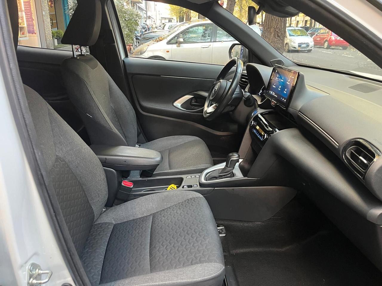 Toyota Yaris Cross 1.5 Hybrid 5p. E-CVT Trend